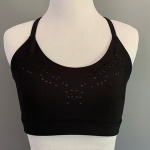 Soulcycle Sportsbra with perforated detail